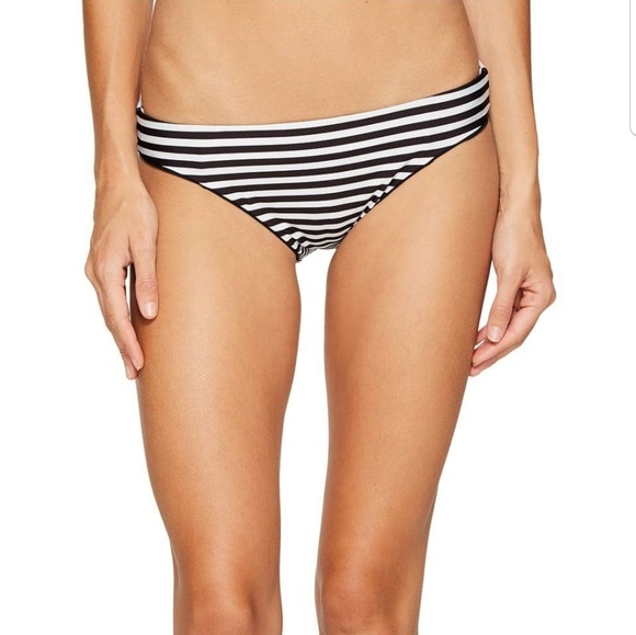 Nwt, splendid reversible bikini bottom - Picture 2 of 7